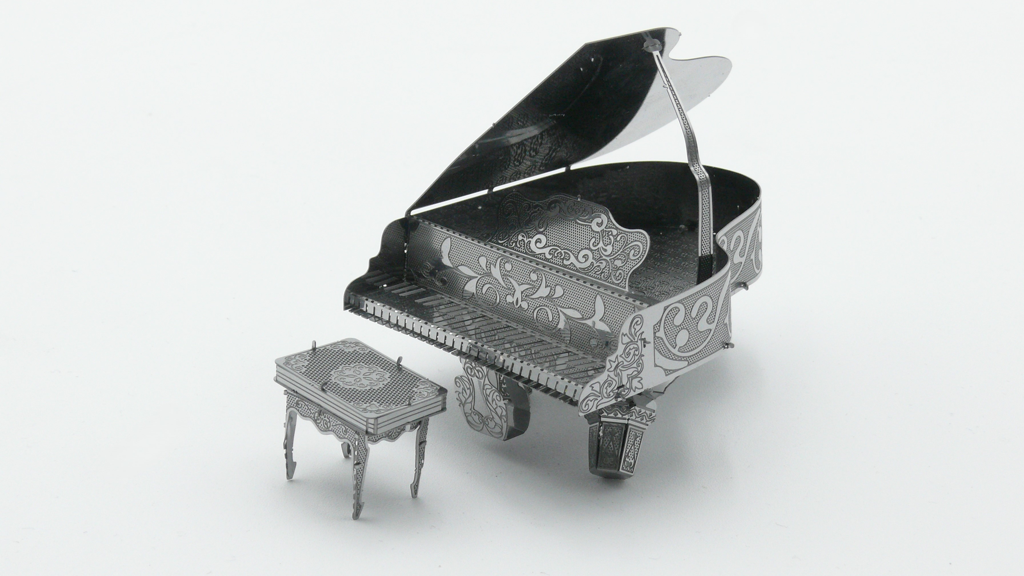 3D Metal Model Grand Piano