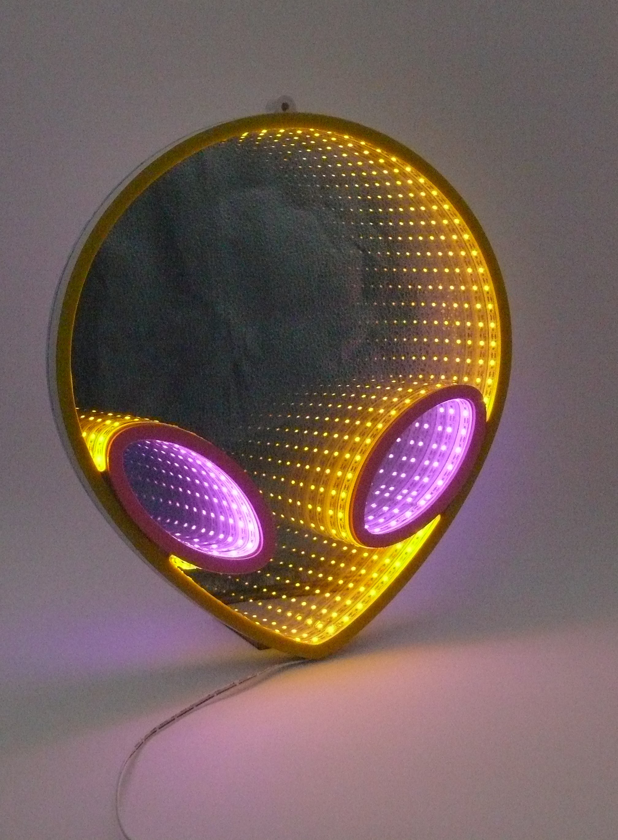 LED infinity Lampe Alien