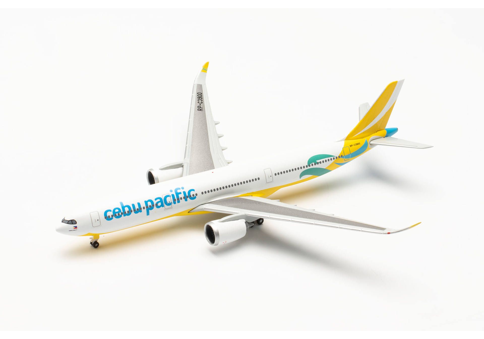 Herpa 536394 Cebu Pacific Airbus A300-900neo – RP-C3900 1:500