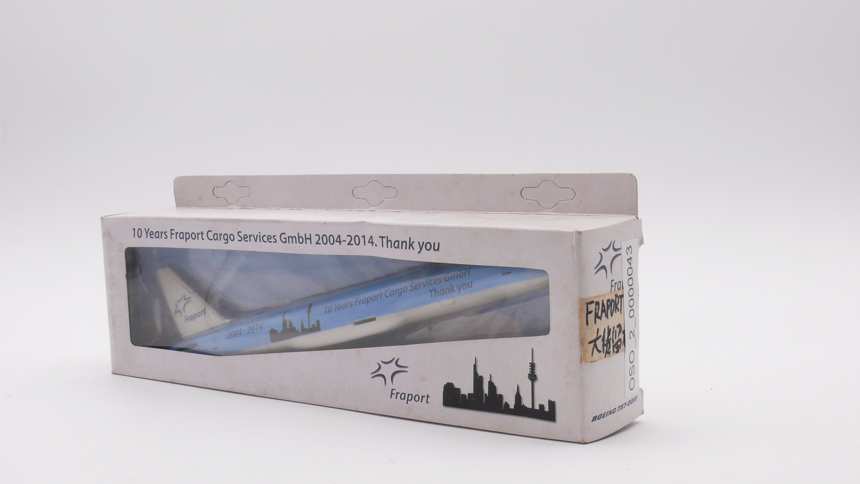 Herpa 610162 Boeing B757-200F Fraport 1:200