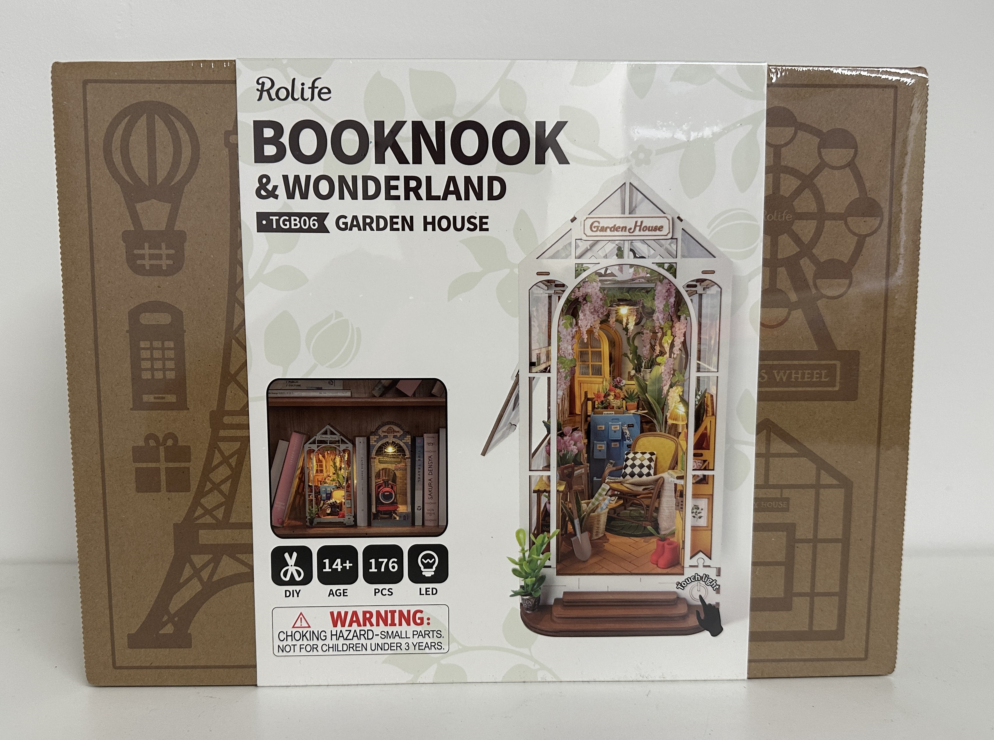 Holzbausatz / Book Nook -  Garden House - TGB6