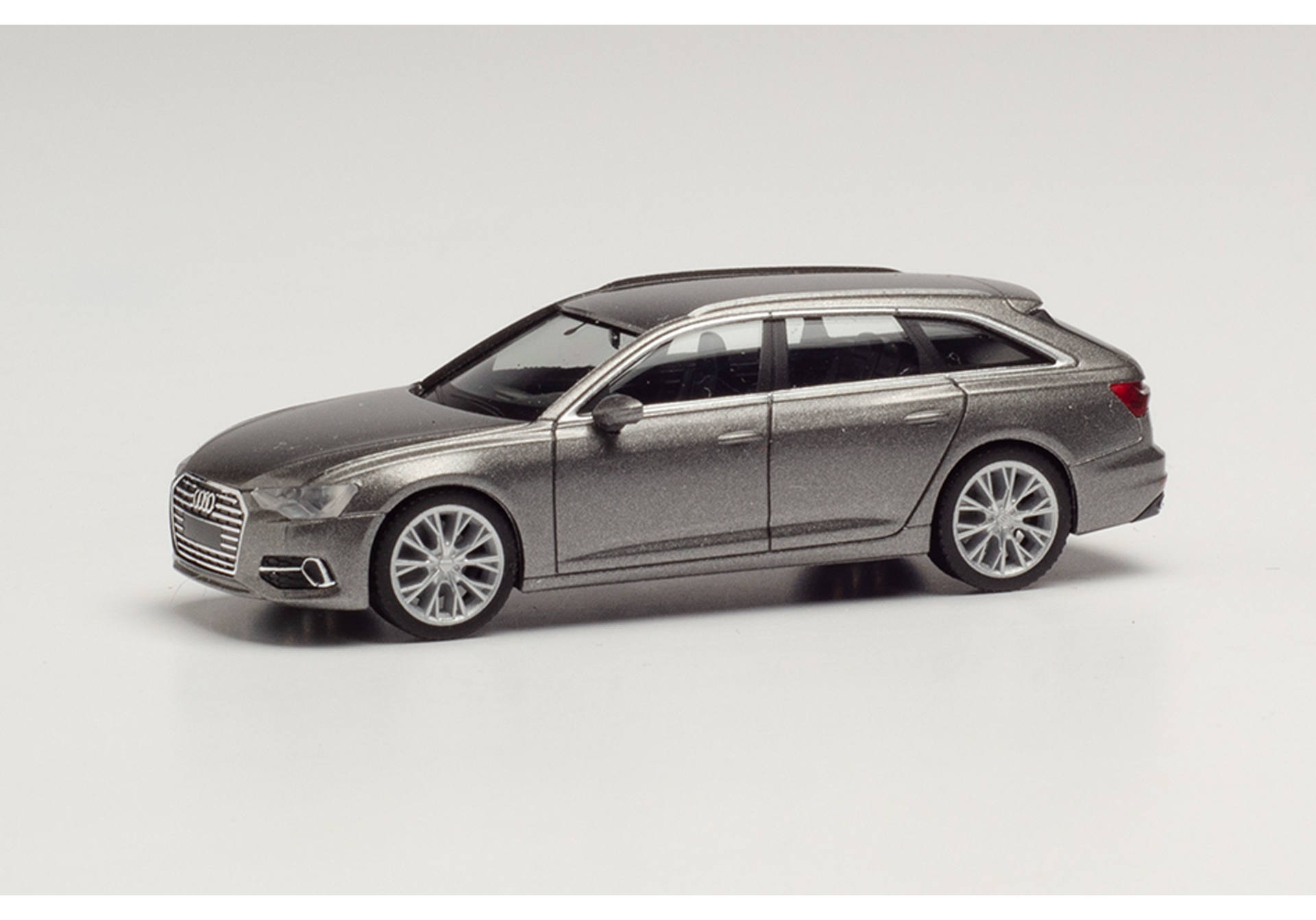 Herpa 430906 BMW Alpina B3 Touring Model H0 1:87