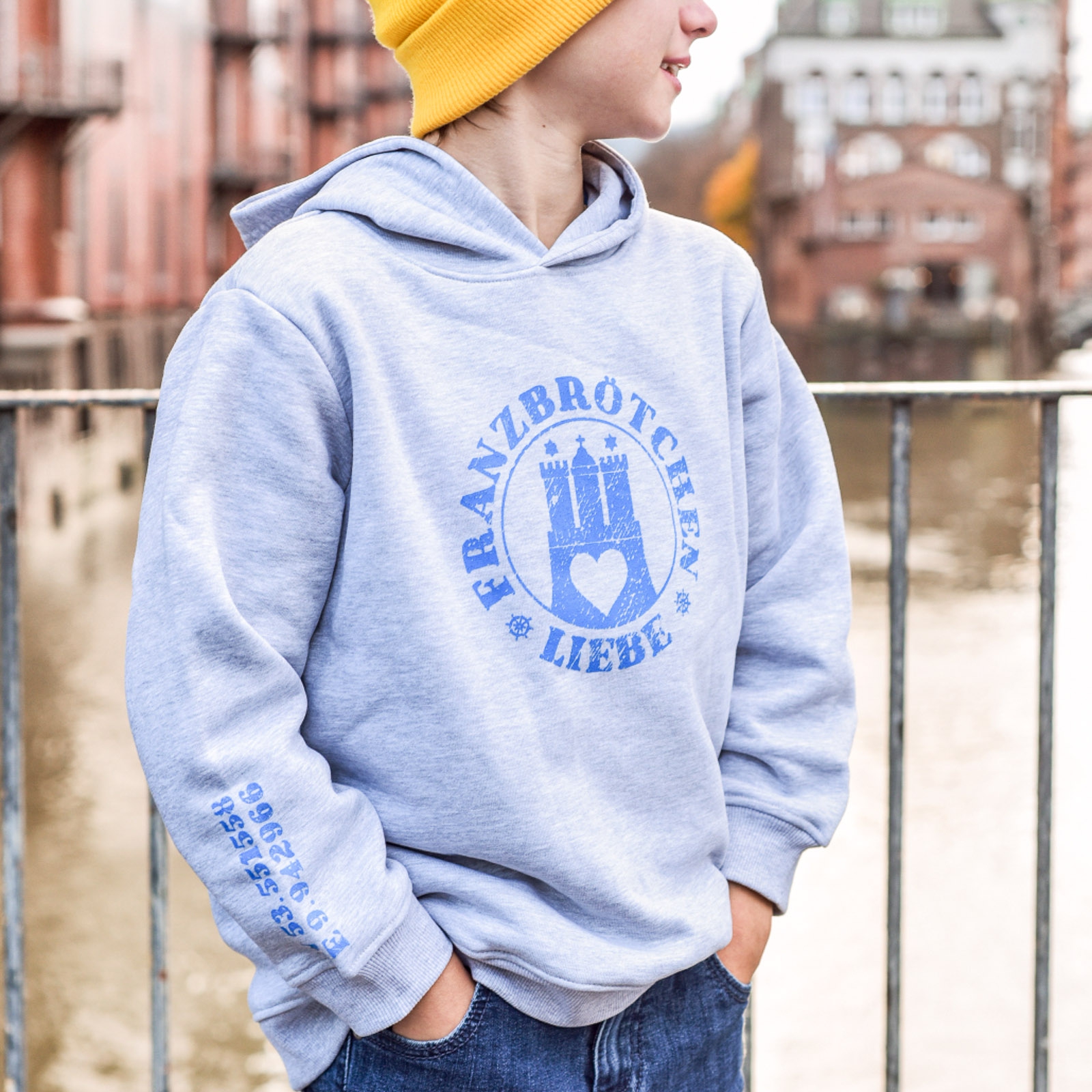 Franzbrötchenliebe Hoodie Kids - Gray Morn mélange mit blauem Print