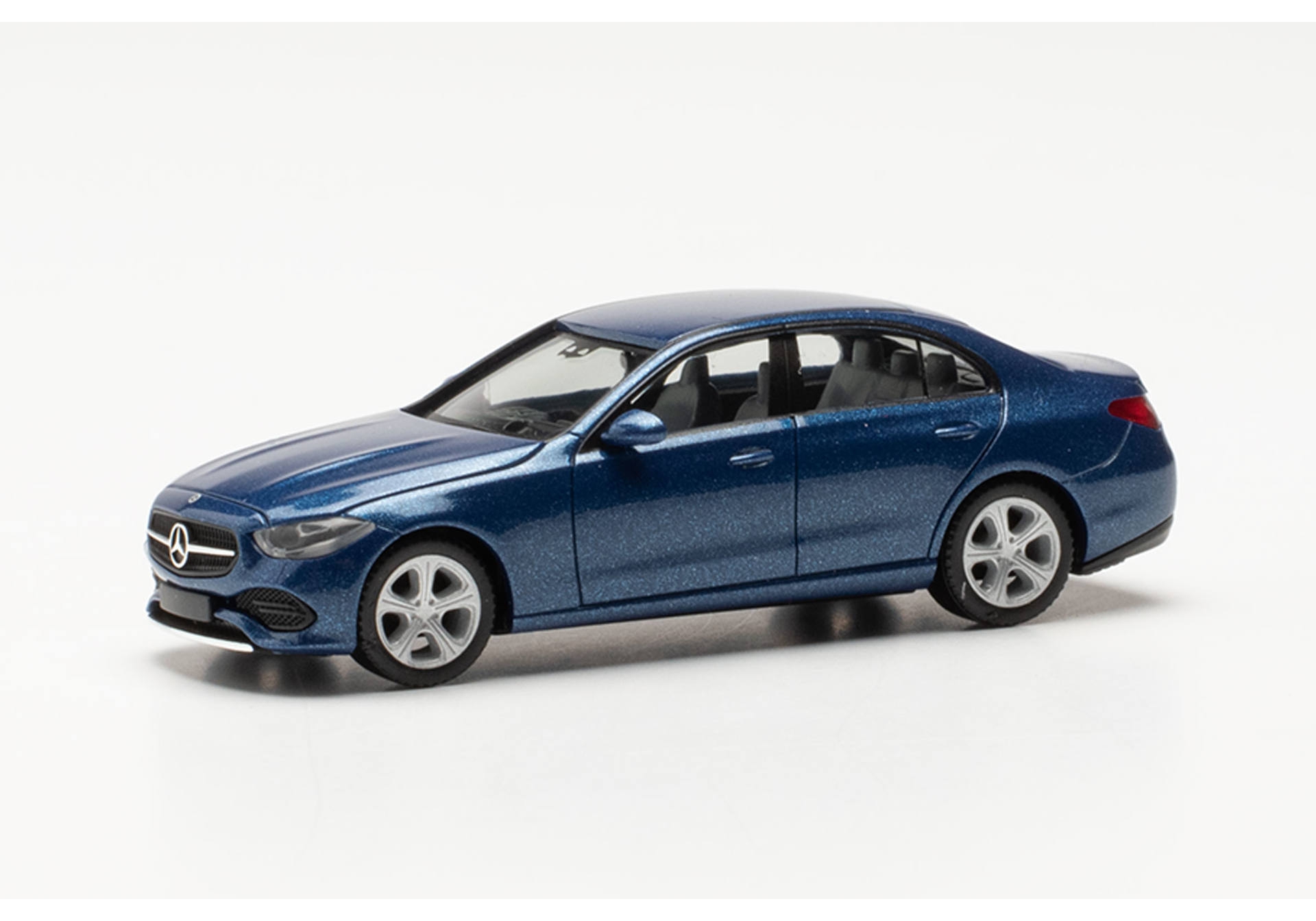 Herpa 430913-002 MB C-Klasse Model H0 1:87 Herpa 430913-002 MB C-Klasse Model H0 1:87