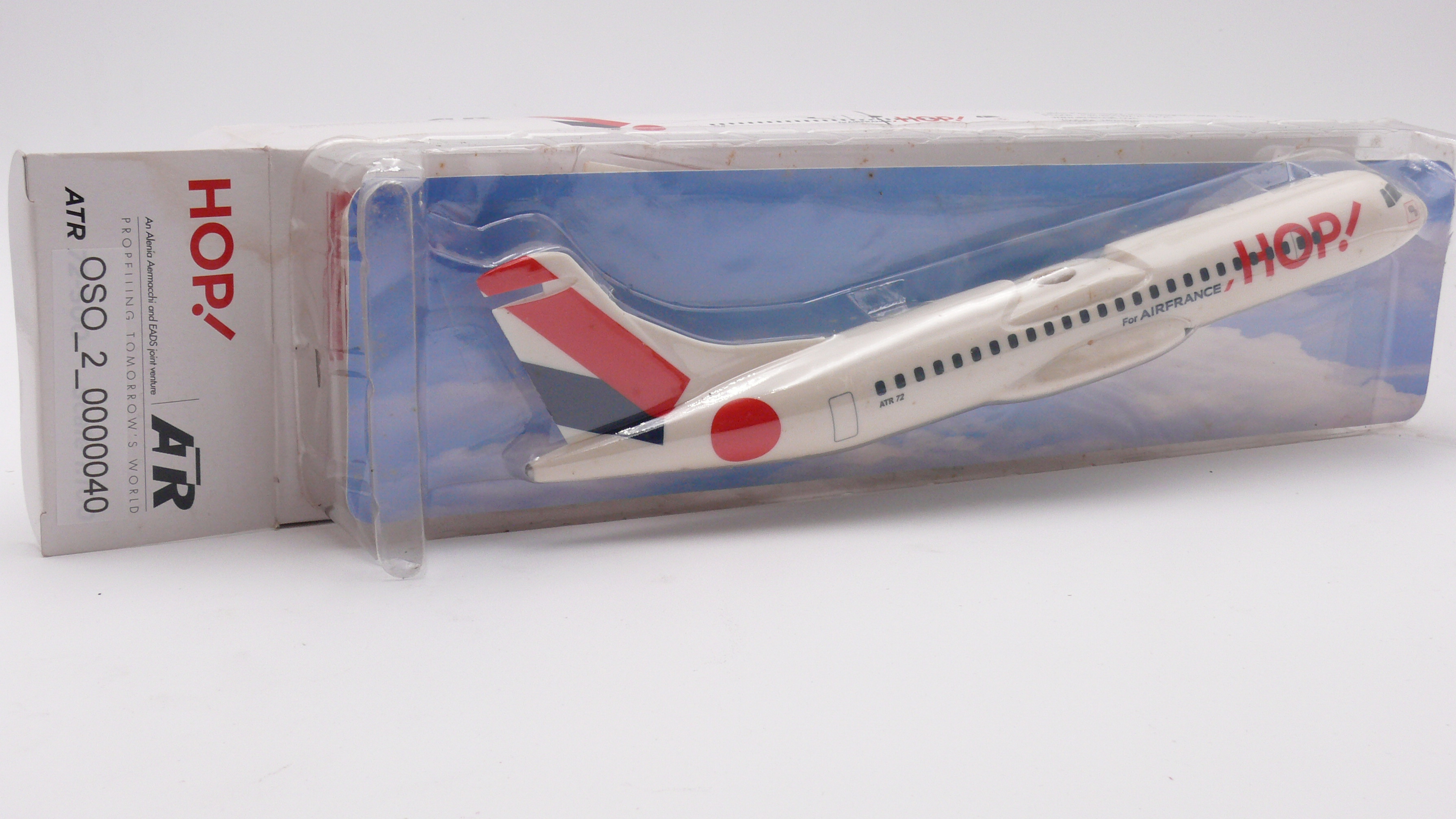 Herpa ATR 72-500 HOP! 26 mars 2013 1:100