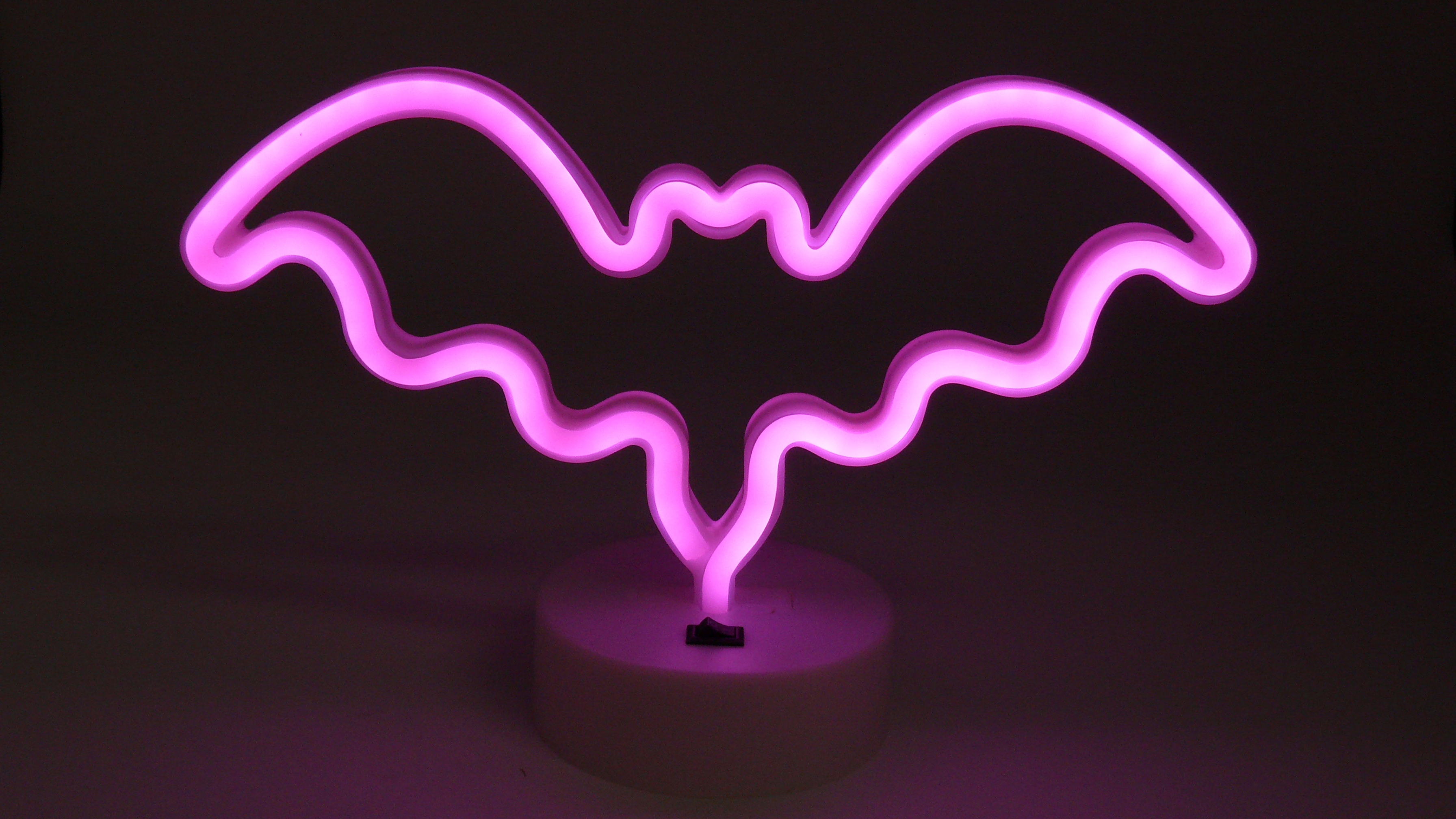 Neonlampe Fledermaus