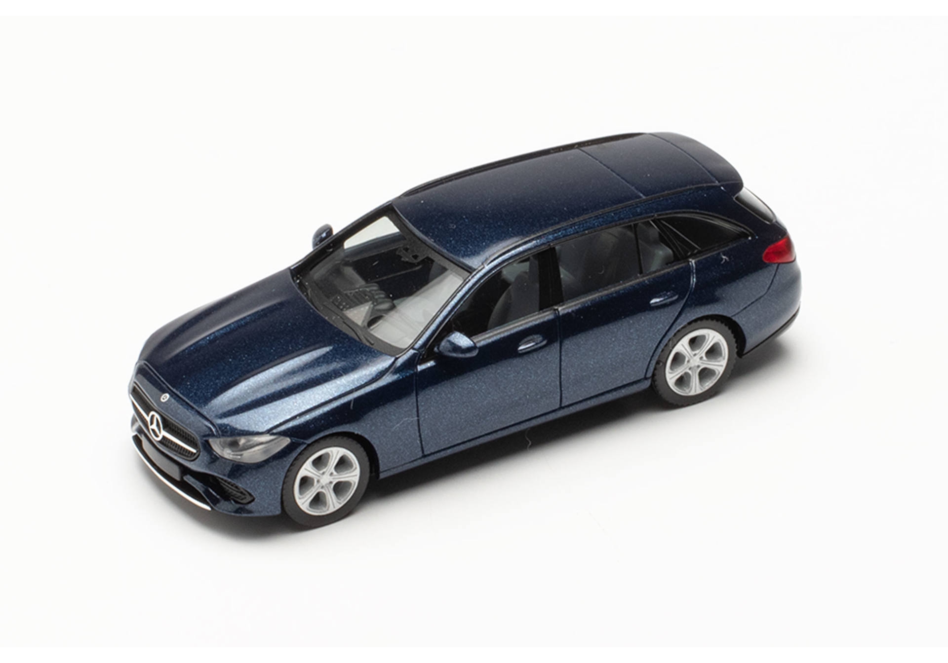 Herpa 430388-002 MB C-Klasse T-Modelle Model H0 1:87 Herpa 430388-002 MB C-Klasse T-Modelle Model H0 1:87