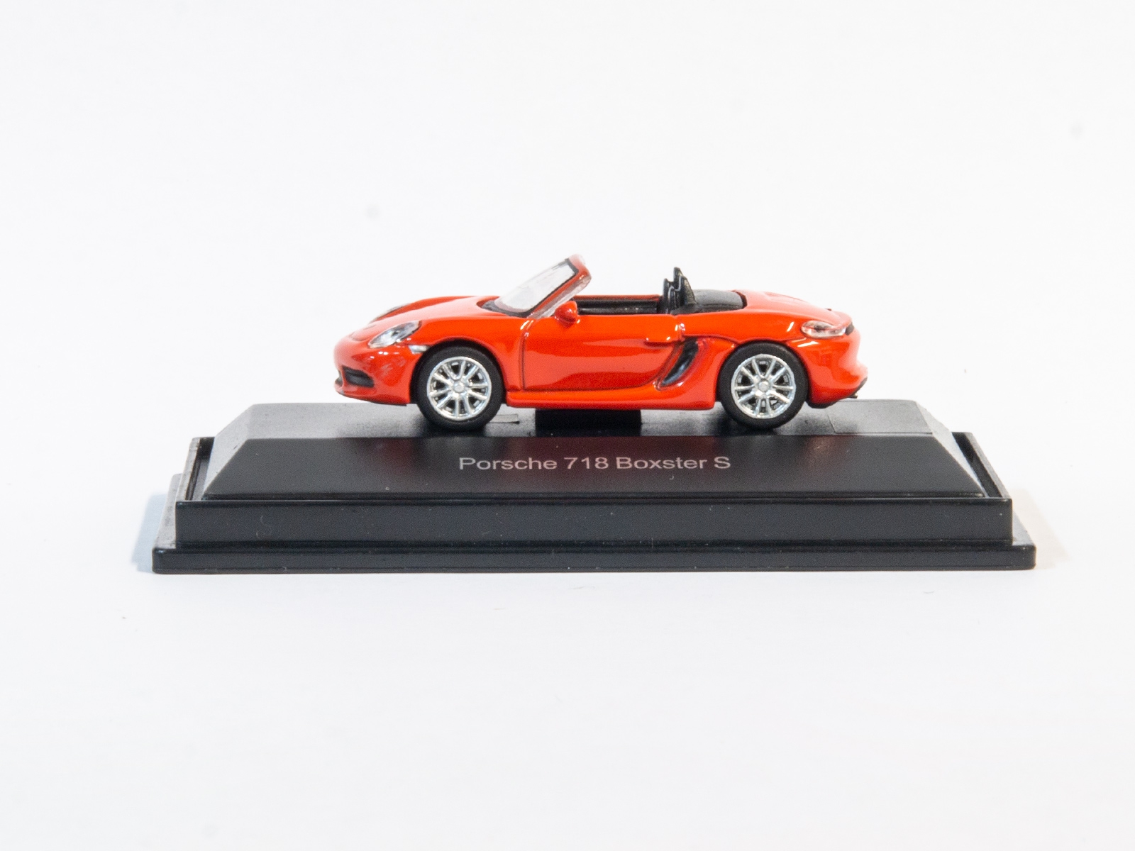 Schuco 452629100  Porsche 718 Boxster S