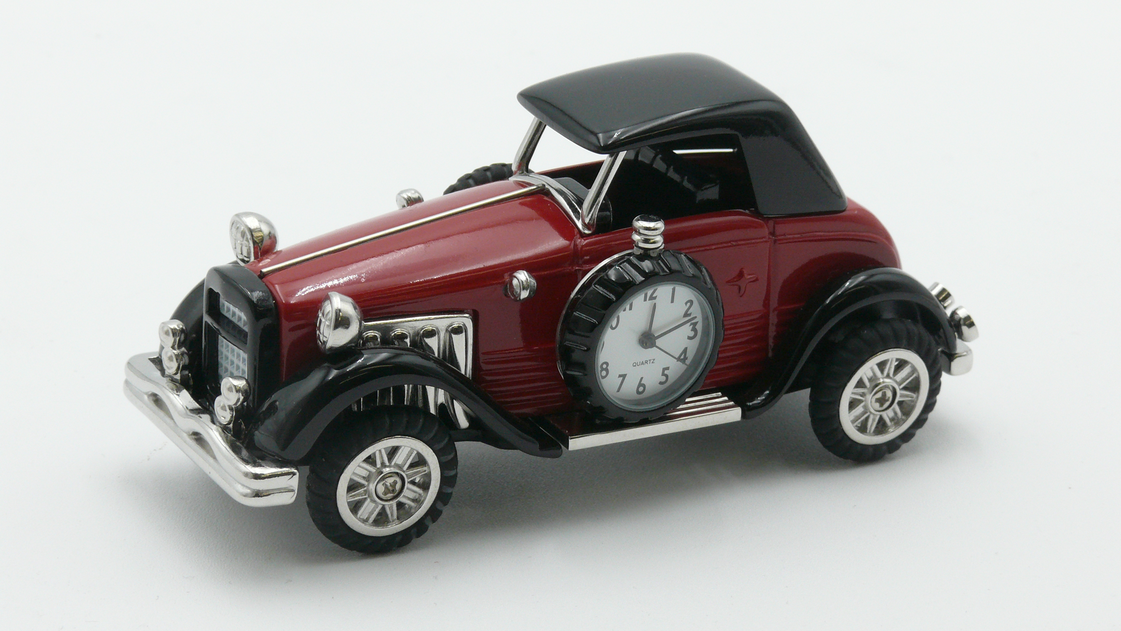 Uhr Miniatur Oldtimer rot