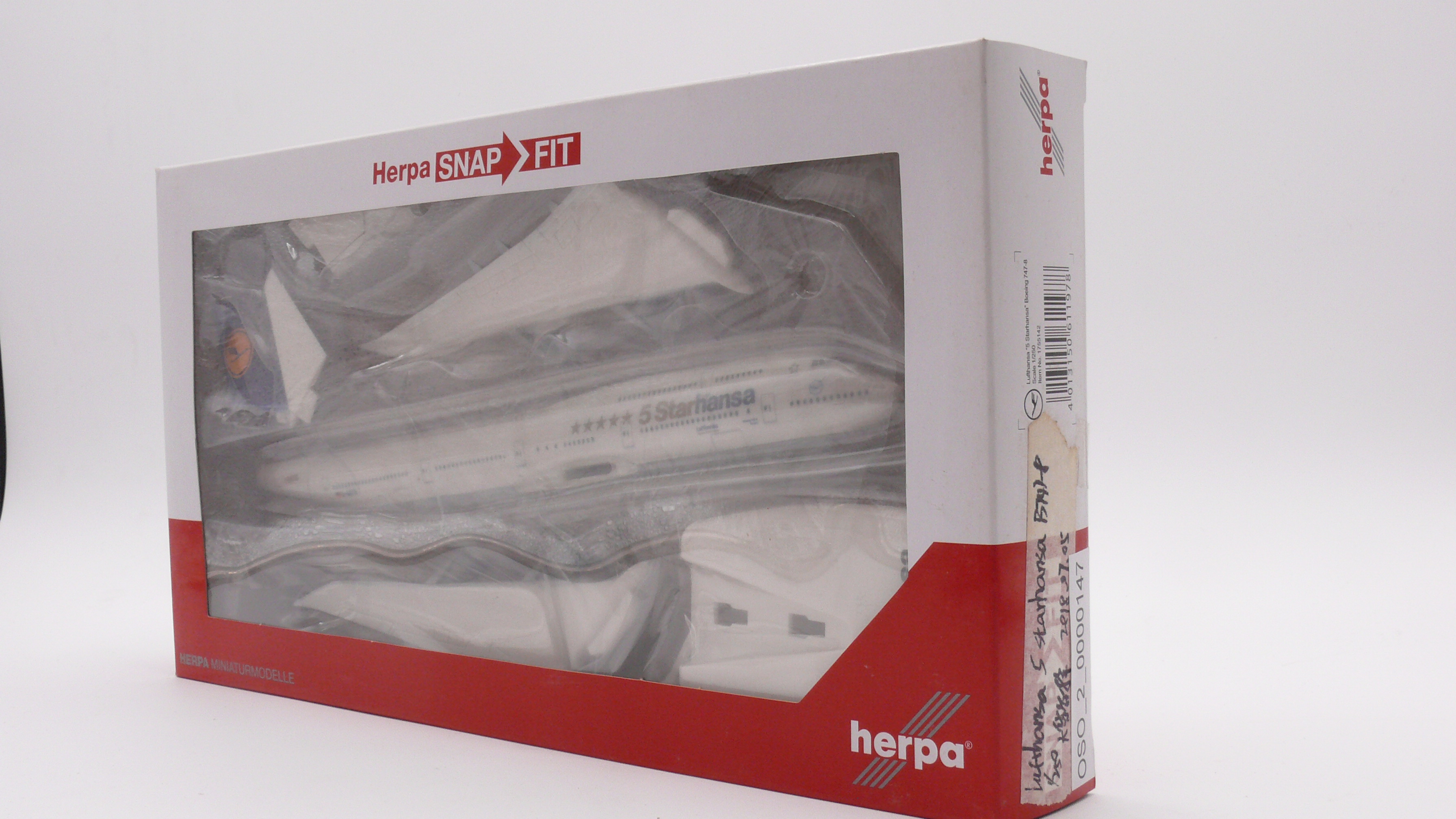 Herpa 611978 Boeing 747-8 Lufthansa " 5 Starhansa" D-ABYM 1:50