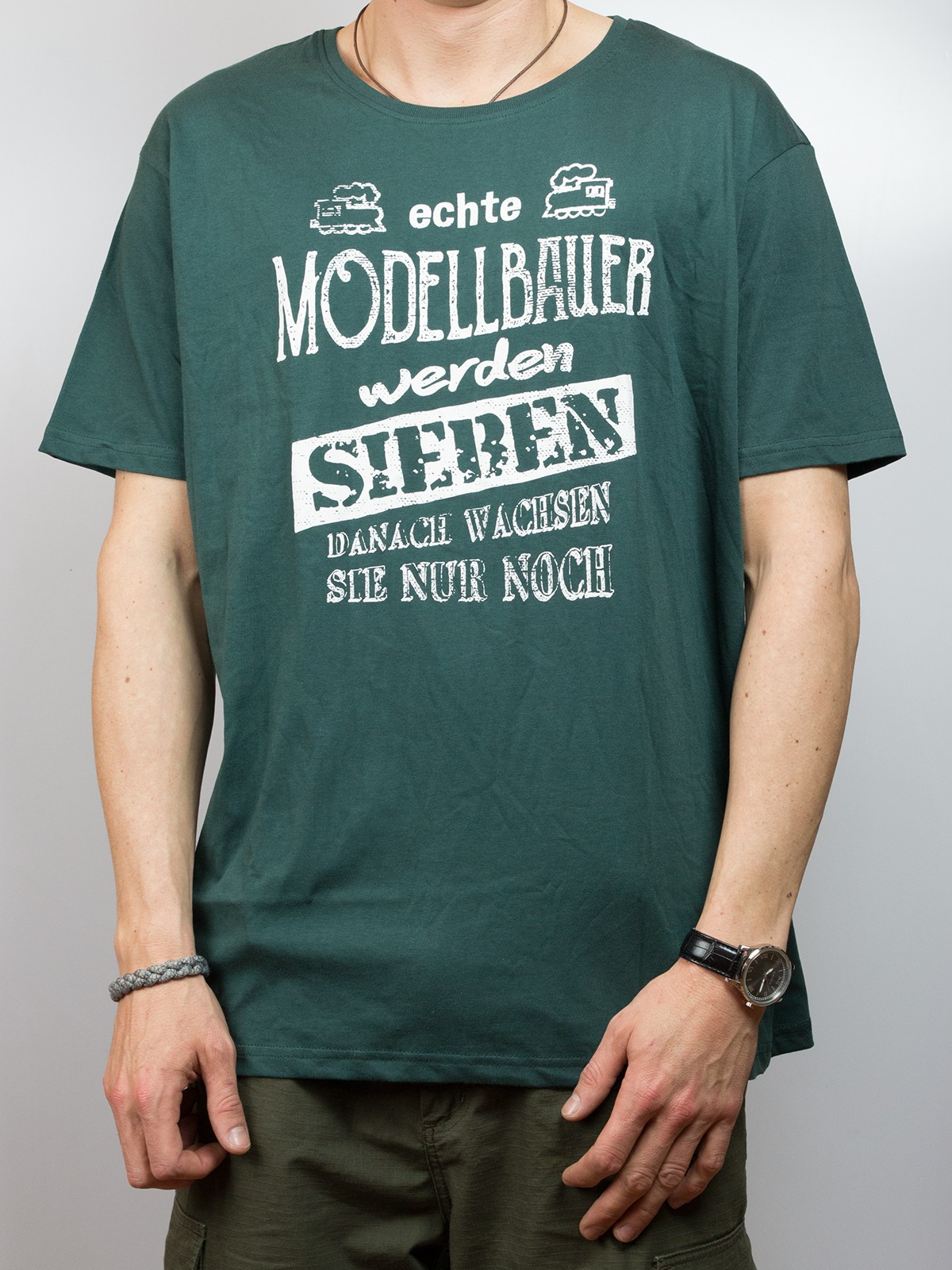 T-Shirt - echte Modellbauer werden sieben...