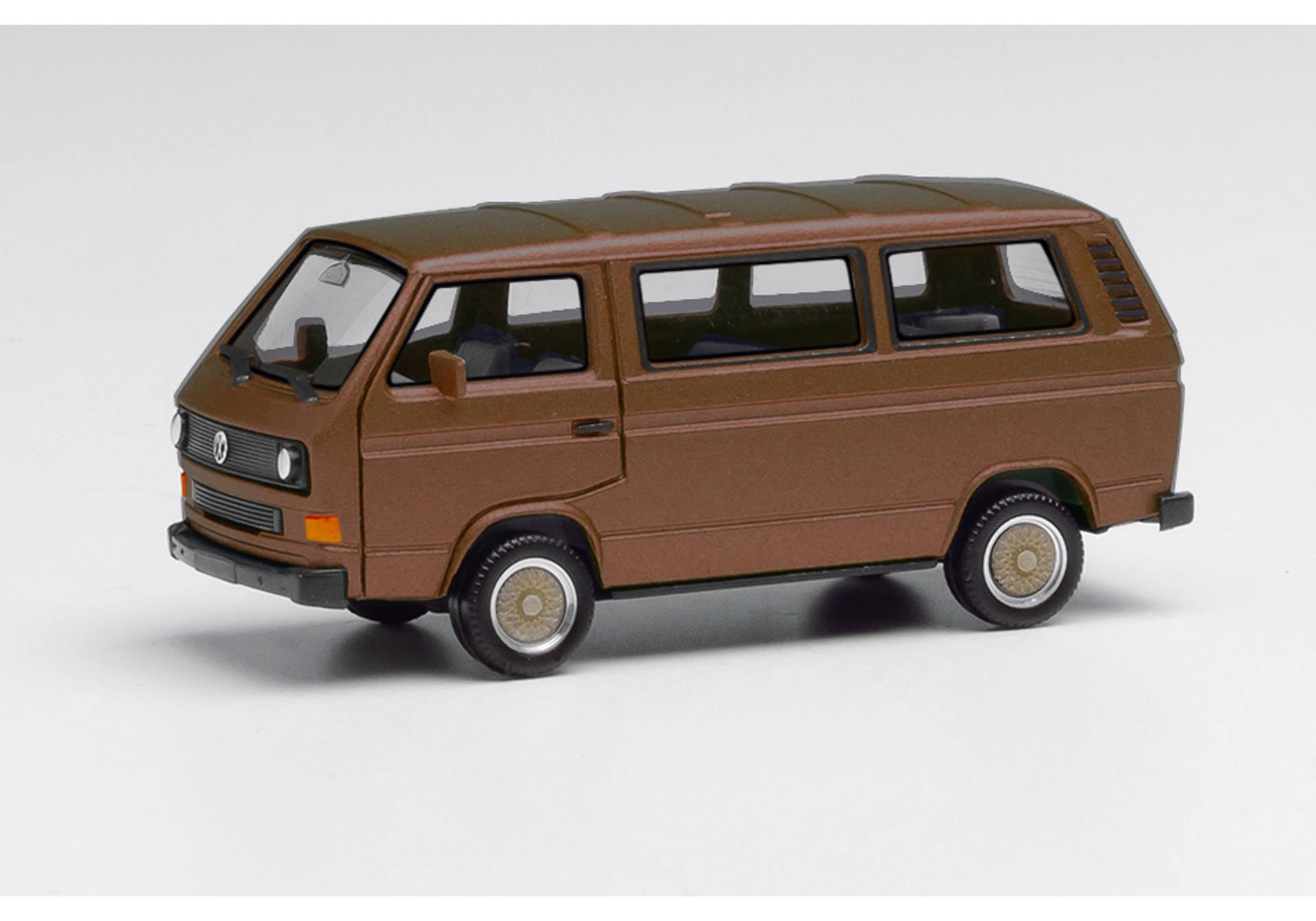 Herpa 430876-002 VW T3 Bus with BBS Rims Model H0 1:87