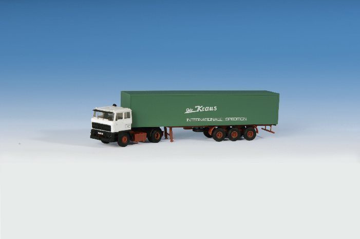 Kibri 14646 H0 DAF FT 2800 DFS with trailer