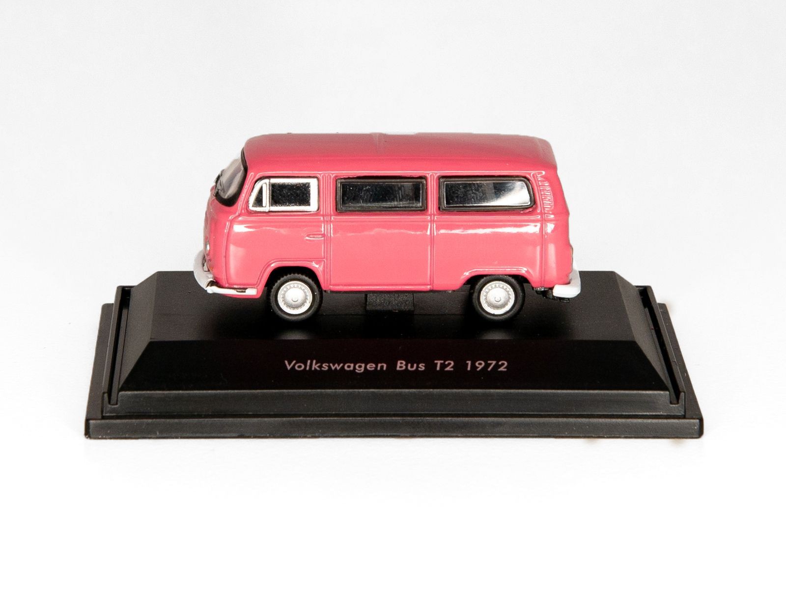 Welly 73112SW VW Bus T2 Pink - Wunderland Exklusiv