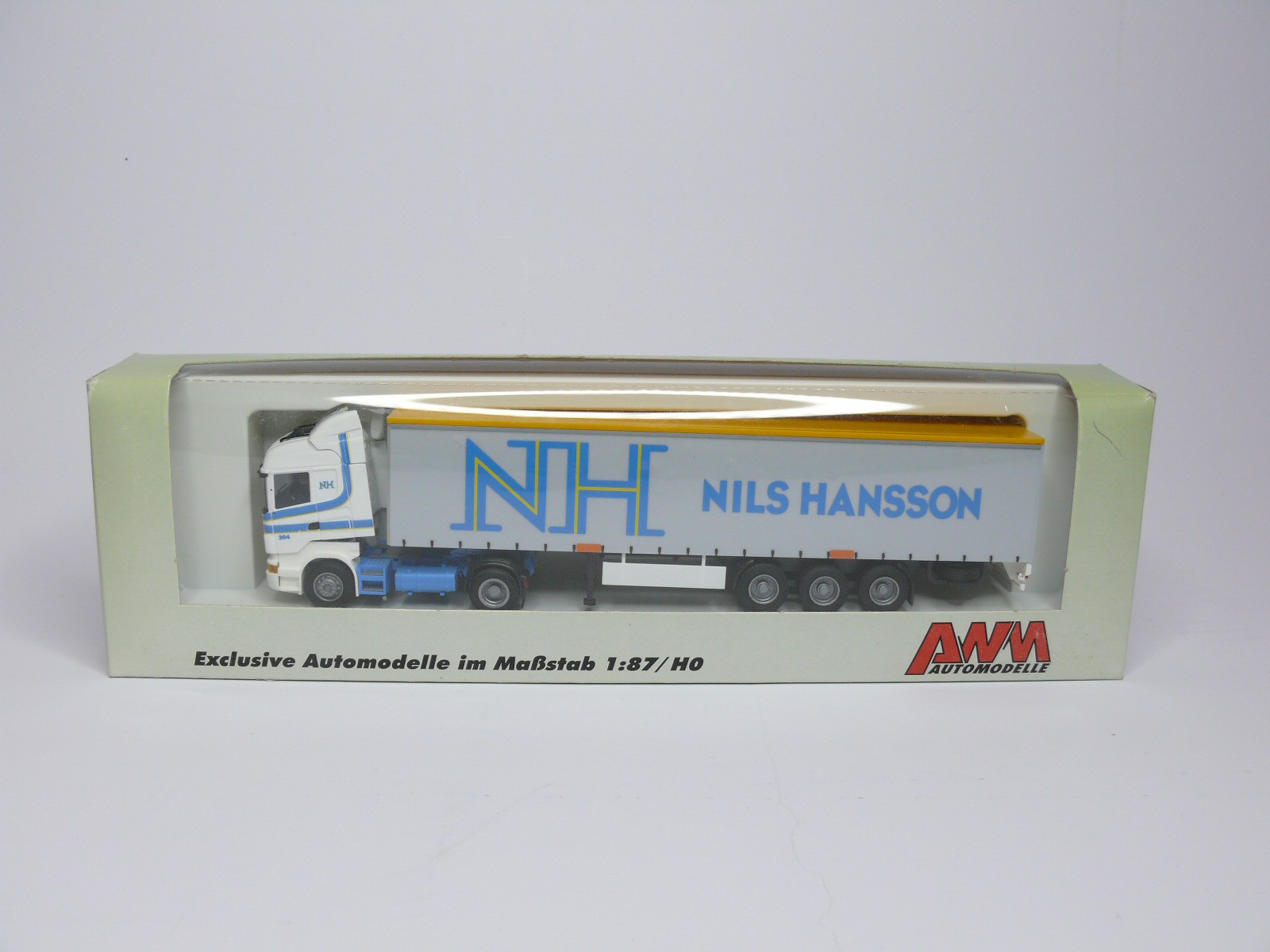 AWM 73764 Scania „R“ Highl. / Aerop. - G-KSZ „NH Nils Hansson“