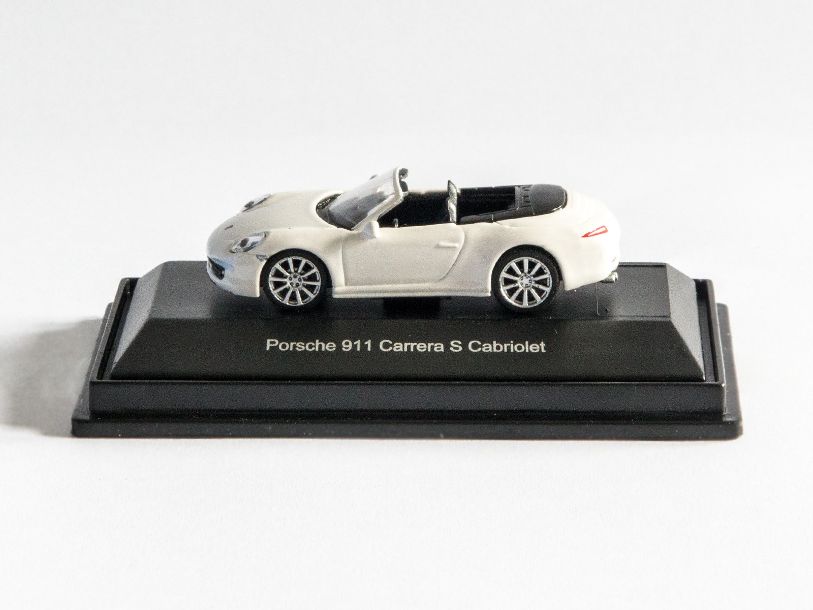 Schuco Porsche 911 Carrera S Cabriolet Blanc 1:87 Article 45 261 6400 